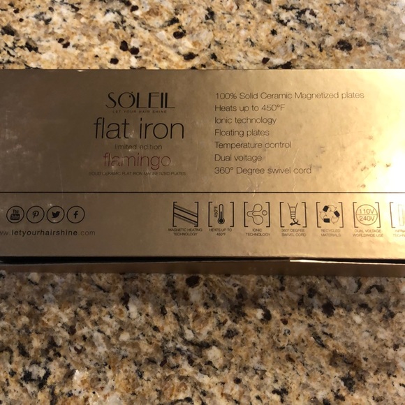 Flat Iron in Limited Edition Flamingo - Picture 3 of 3